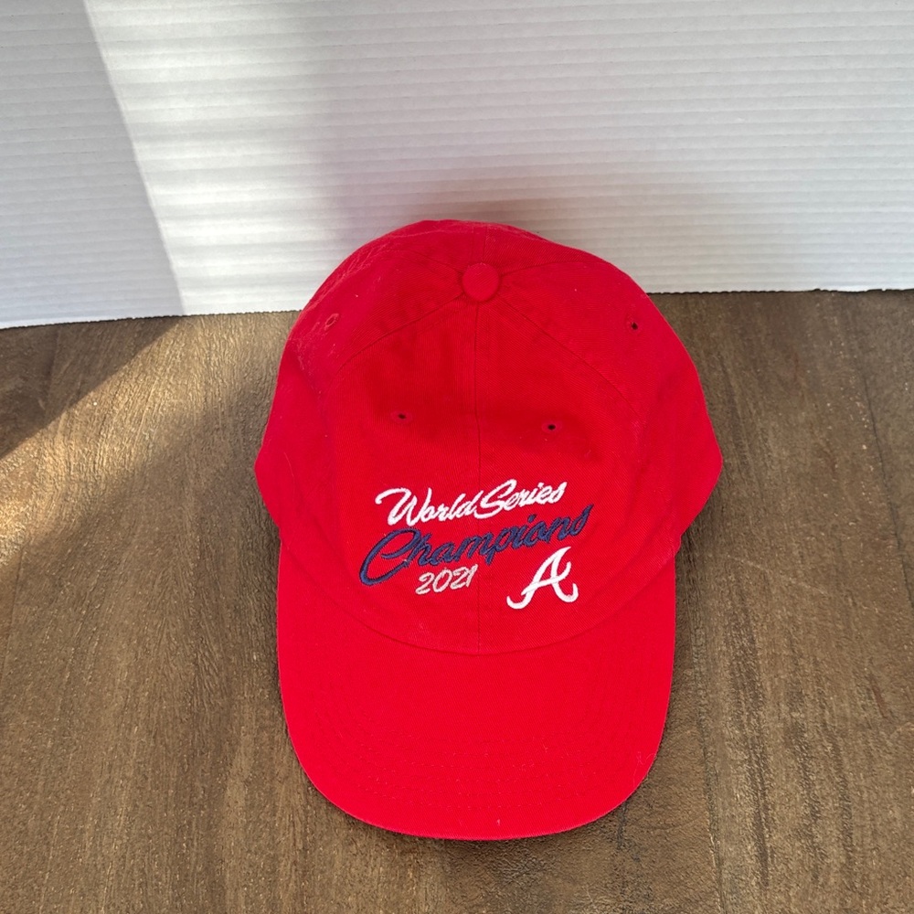 Atlanta Btaves Red World Series Champions‎ 2021 Cap